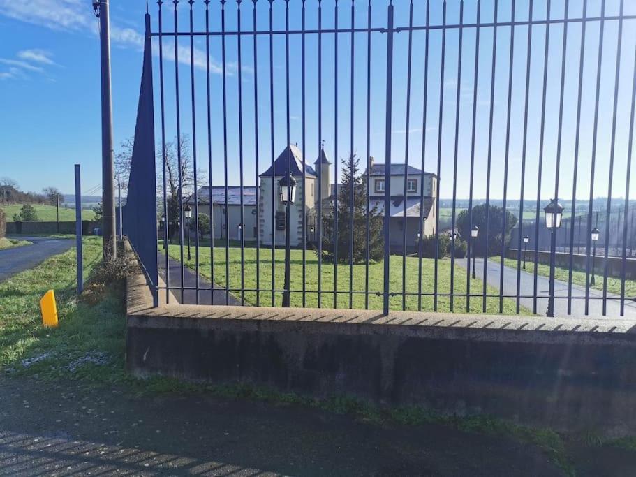 Villa Le Logis Cholet 49300 Lieu Exceptionnel En Famille Ou Amis à Mazieres-en-Mauges Extérieur photo