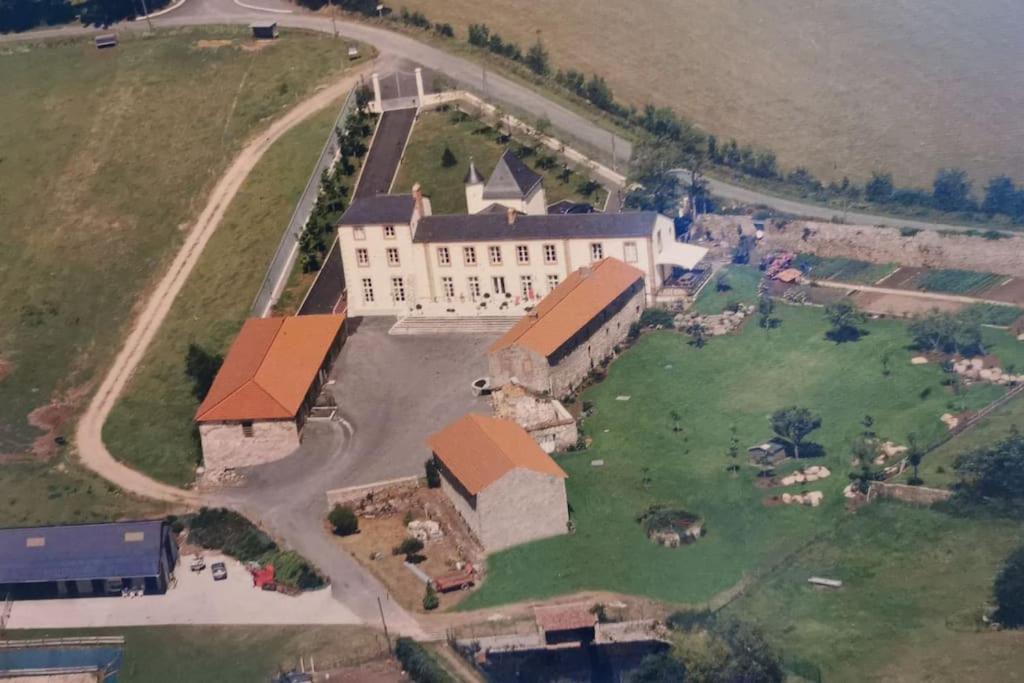 Villa Le Logis Cholet 49300 Lieu Exceptionnel En Famille Ou Amis à Mazieres-en-Mauges Extérieur photo