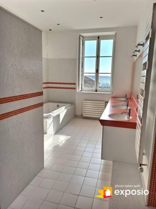 Villa Le Logis Cholet 49300 Lieu Exceptionnel En Famille Ou Amis à Mazieres-en-Mauges Extérieur photo